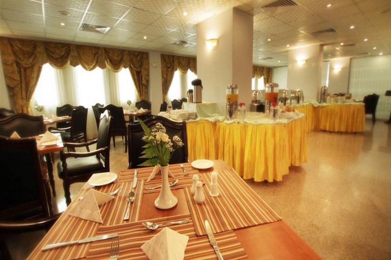 City Inn Al Seef Ad Dawhah Esterno foto