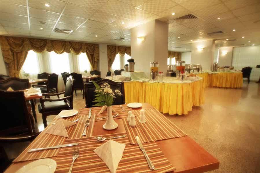 City Inn Al Seef Ad Dawhah Esterno foto